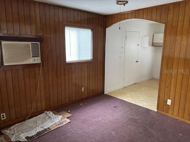 На продажу: $60,000 (1 спален, 1 ванн, 552 Квадратных фут)