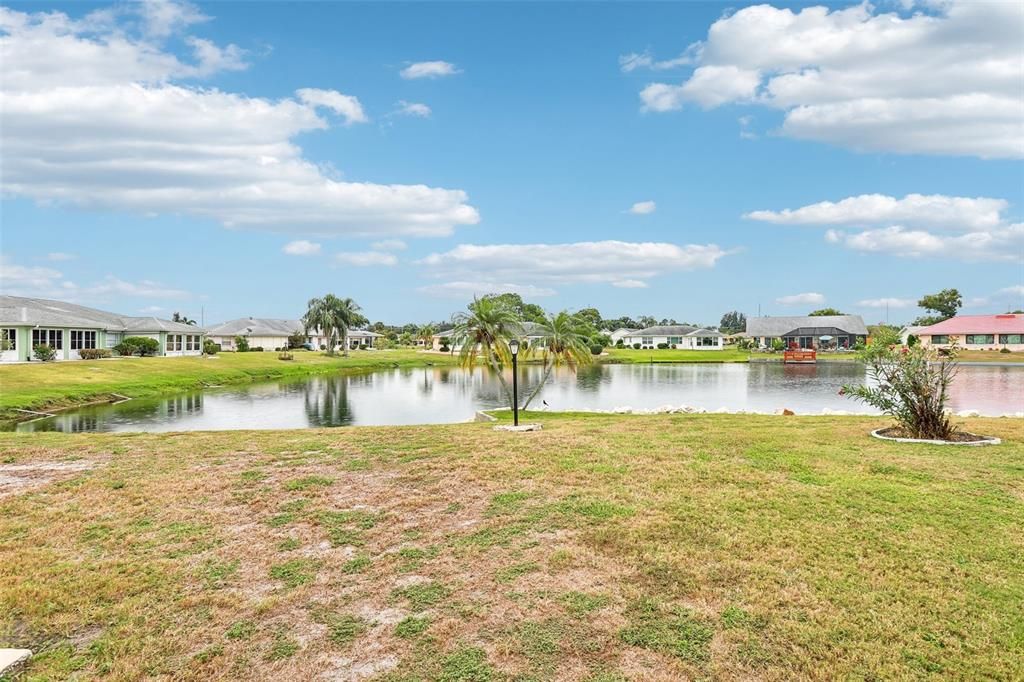 For Sale: $250,000 (2 beds, 2 baths, 1828 Square Feet)