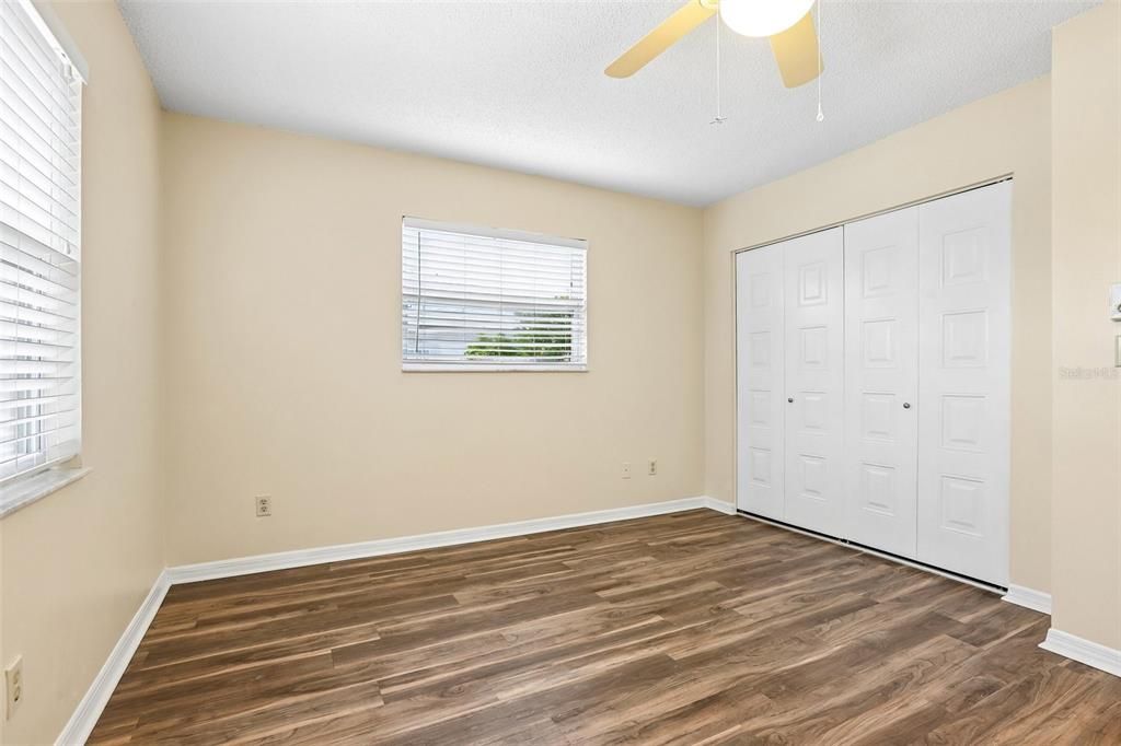 For Sale: $250,000 (2 beds, 2 baths, 1828 Square Feet)