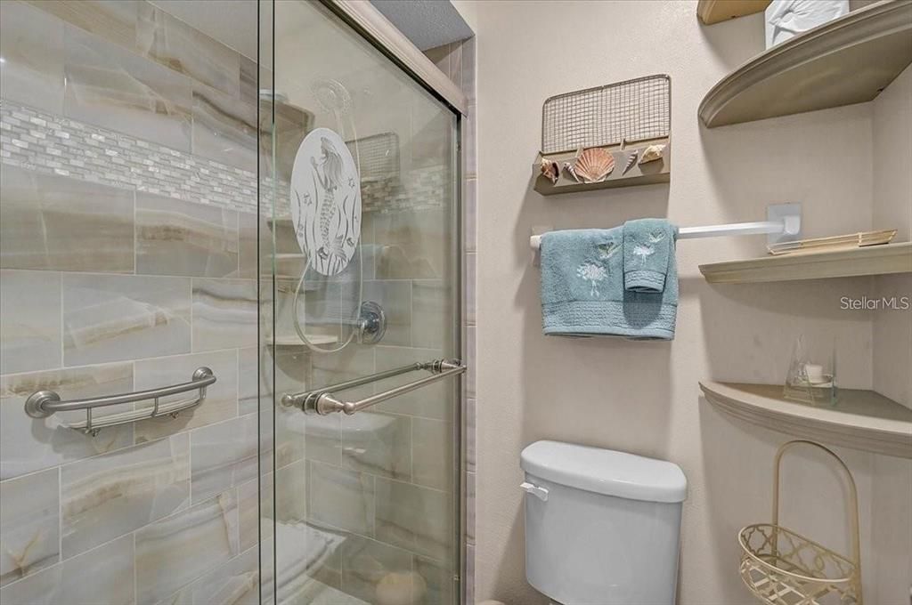 В аренду: $2,800 (2 спален, 2 ванн, 1228 Квадратных фут)