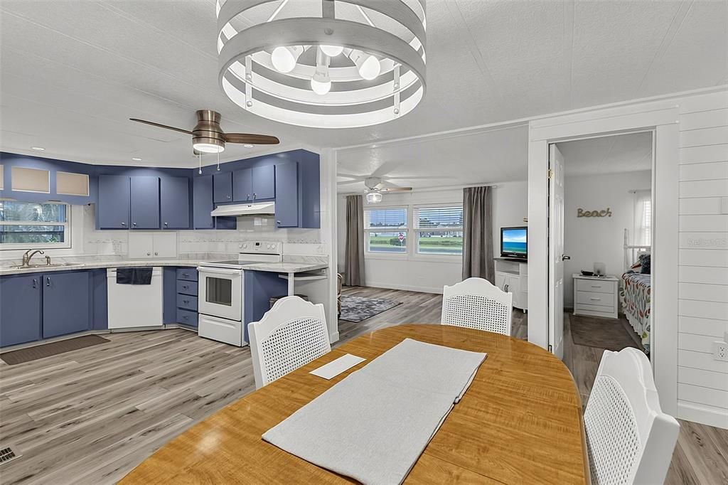 En Venta: $147,500 (2 camas, 2 baños, 1055 Pies cuadrados)