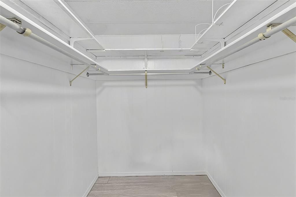 En Venta: $147,500 (2 camas, 2 baños, 1055 Pies cuadrados)