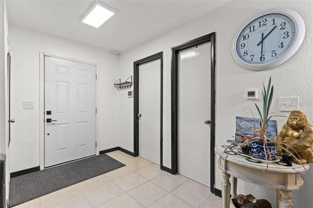 En Venta: $464,000 (4 camas, 2 baños, 2012 Pies cuadrados)