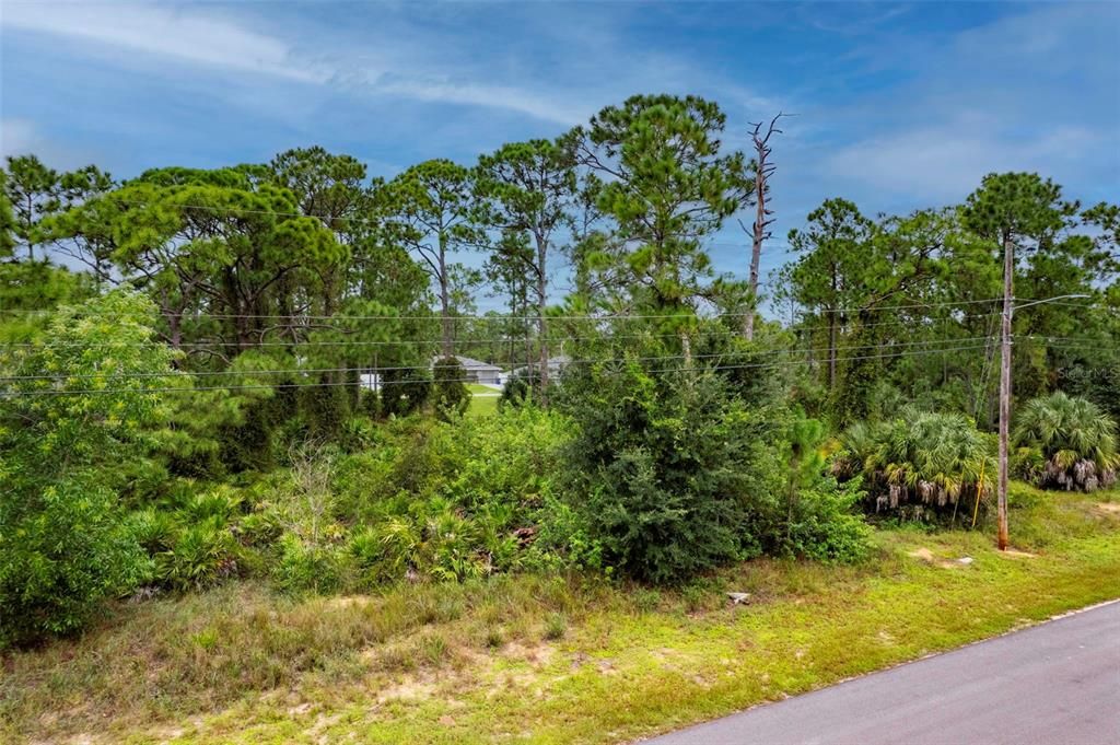待售: $24,990 (0.24 acres)