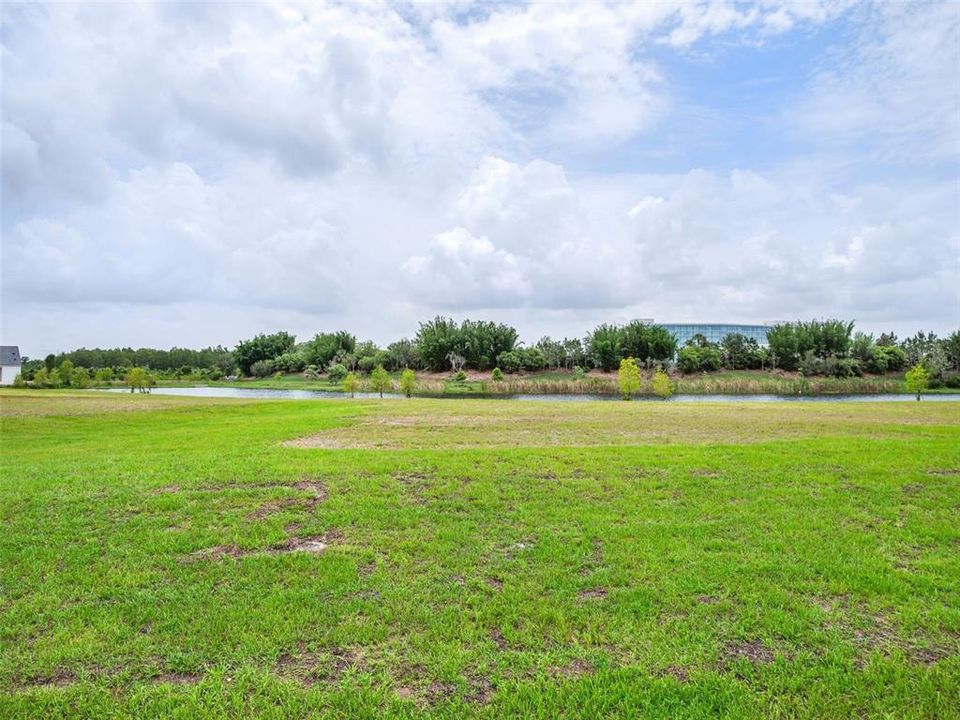 For Sale: $750,000 (0.27 acres)