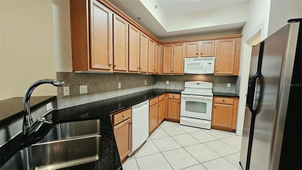 En Renta: $1,925 (3 camas, 2 baños, 1729 Pies cuadrados)