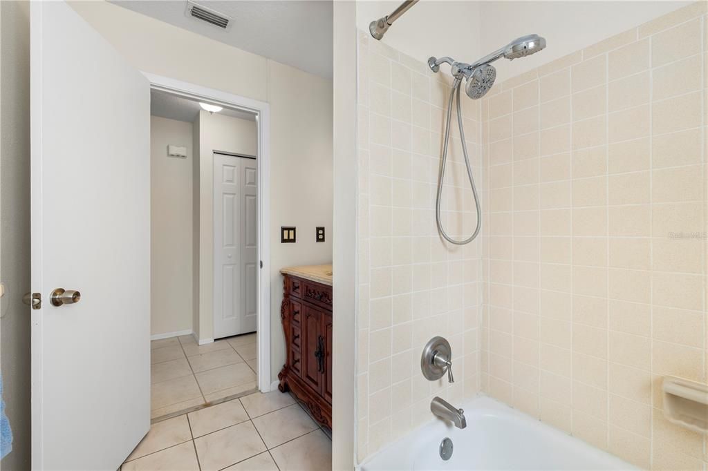 For Sale: $278,990 (3 beds, 2 baths, 1521 Square Feet)