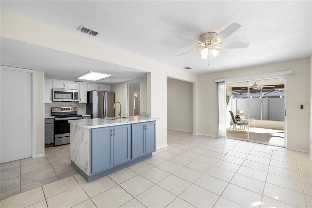 For Sale: $278,990 (3 beds, 2 baths, 1521 Square Feet)