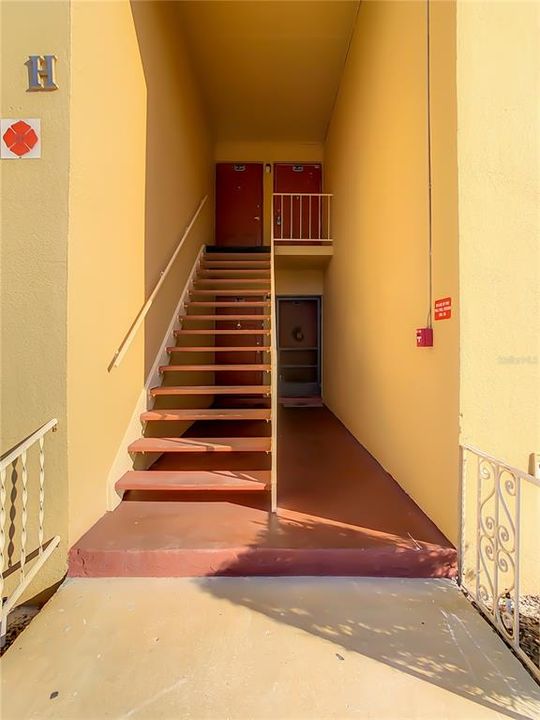 En Venta: $138,900 (2 camas, 2 baños, 1005 Pies cuadrados)