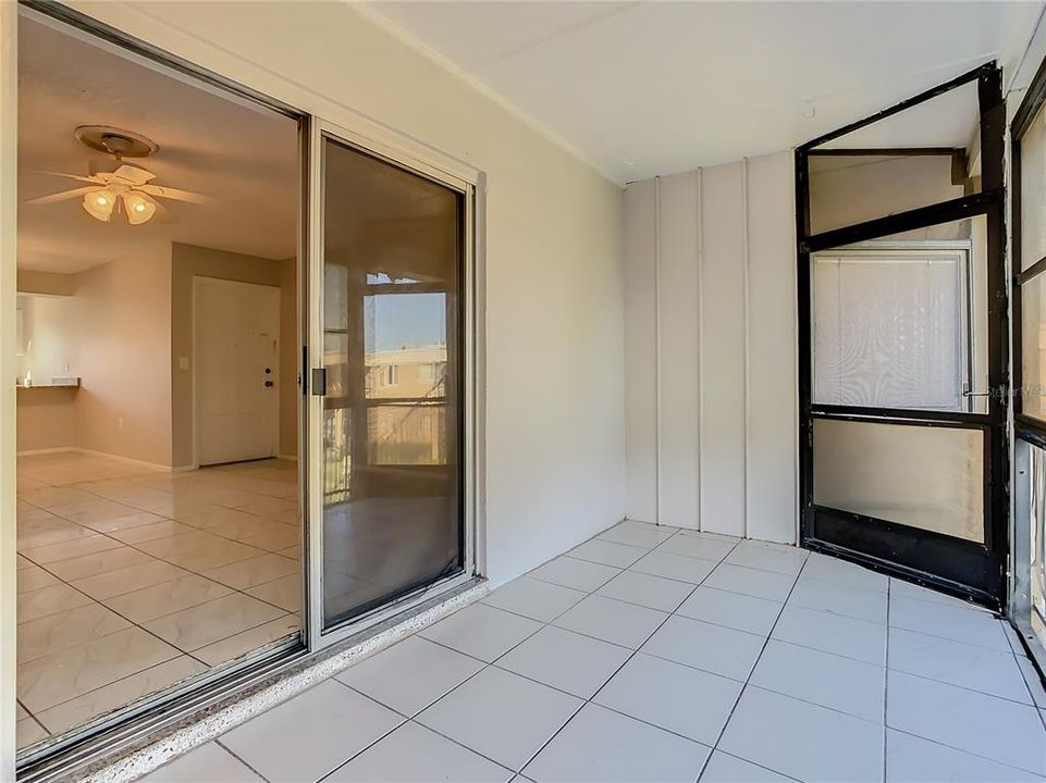 En Venta: $138,900 (2 camas, 2 baños, 1005 Pies cuadrados)