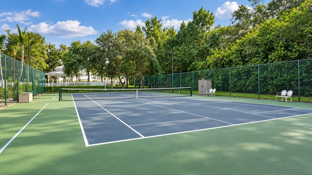 For Sale: $432,800 (3 beds, 3 baths, 1612 Square Feet)