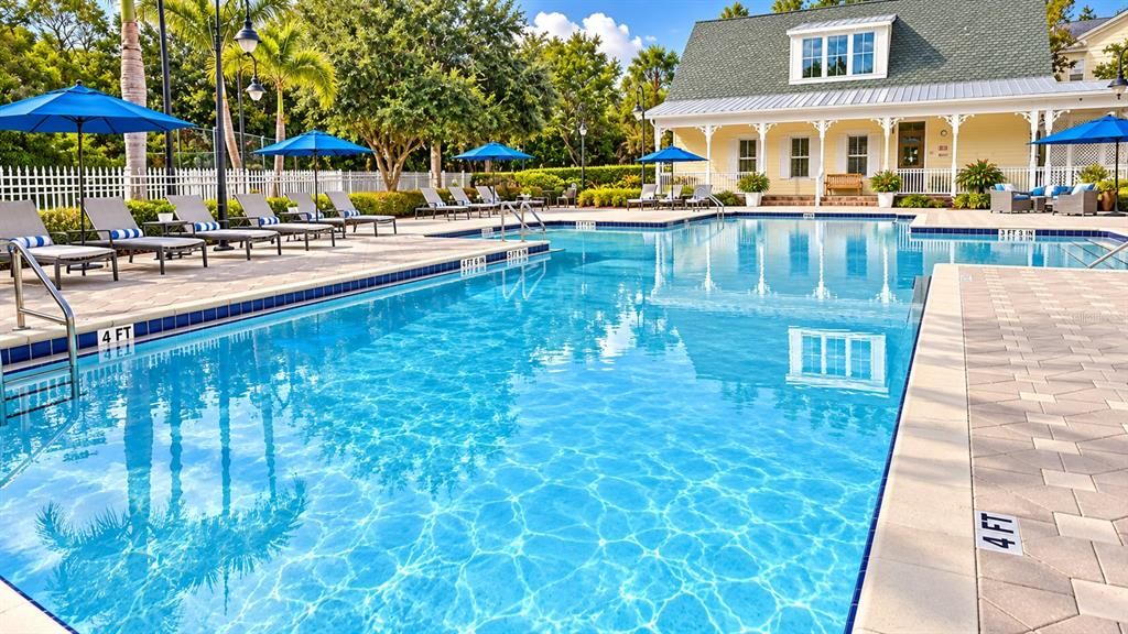 For Sale: $432,800 (3 beds, 3 baths, 1612 Square Feet)