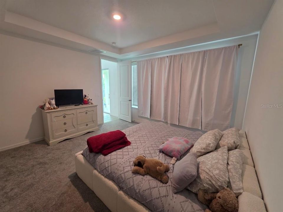 В аренду: $2,450 (3 спален, 3 ванн, 1989 Квадратных фут)