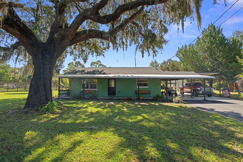 For Sale: $285,000 (2 beds, 1 baths, 1134 Square Feet)