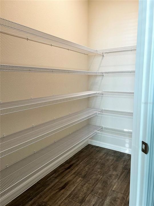 В аренду: $2,500 (3 спален, 2 ванн, 1935 Квадратных фут)