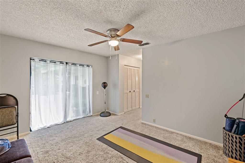 For Sale: $365,000 (3 beds, 2 baths, 1590 Square Feet)