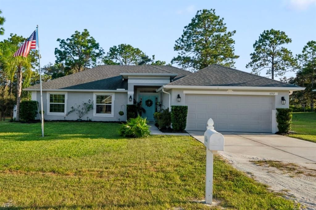 For Sale: $420,000 (4 beds, 2 baths, 1761 Square Feet)