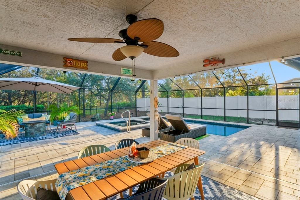 For Sale: $420,000 (4 beds, 2 baths, 1761 Square Feet)