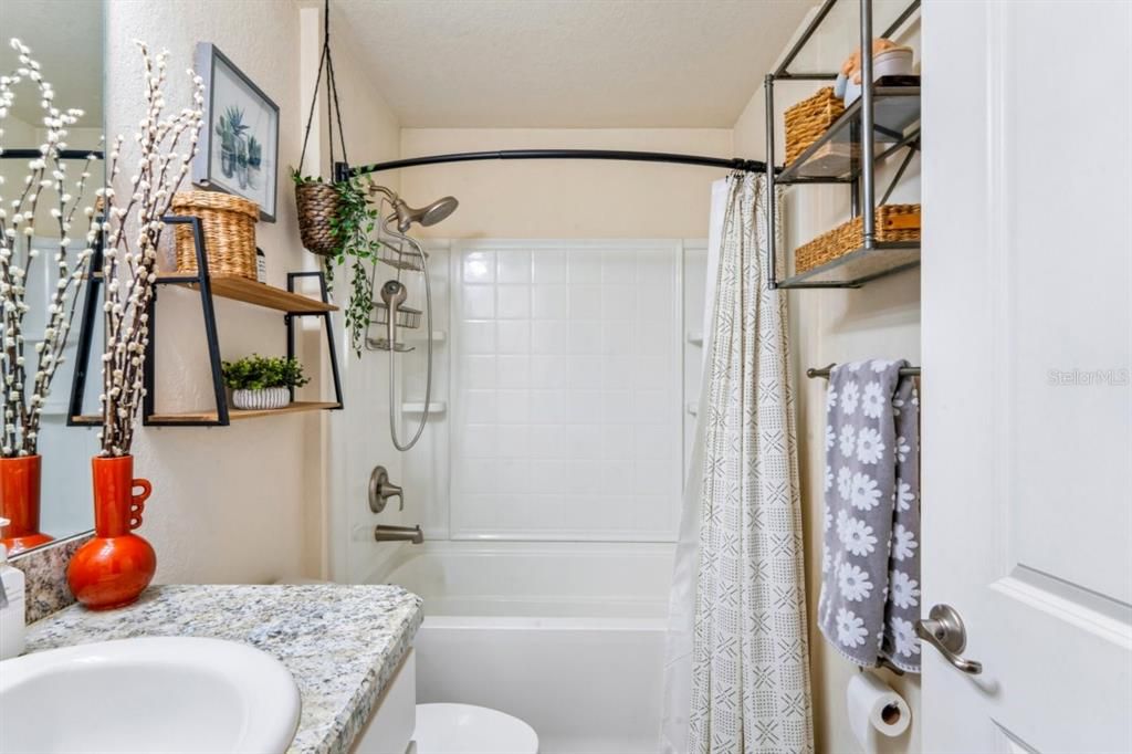 For Sale: $420,000 (4 beds, 2 baths, 1761 Square Feet)