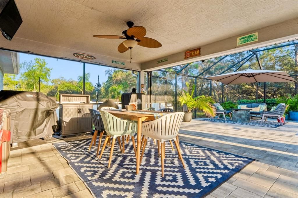 For Sale: $420,000 (4 beds, 2 baths, 1761 Square Feet)