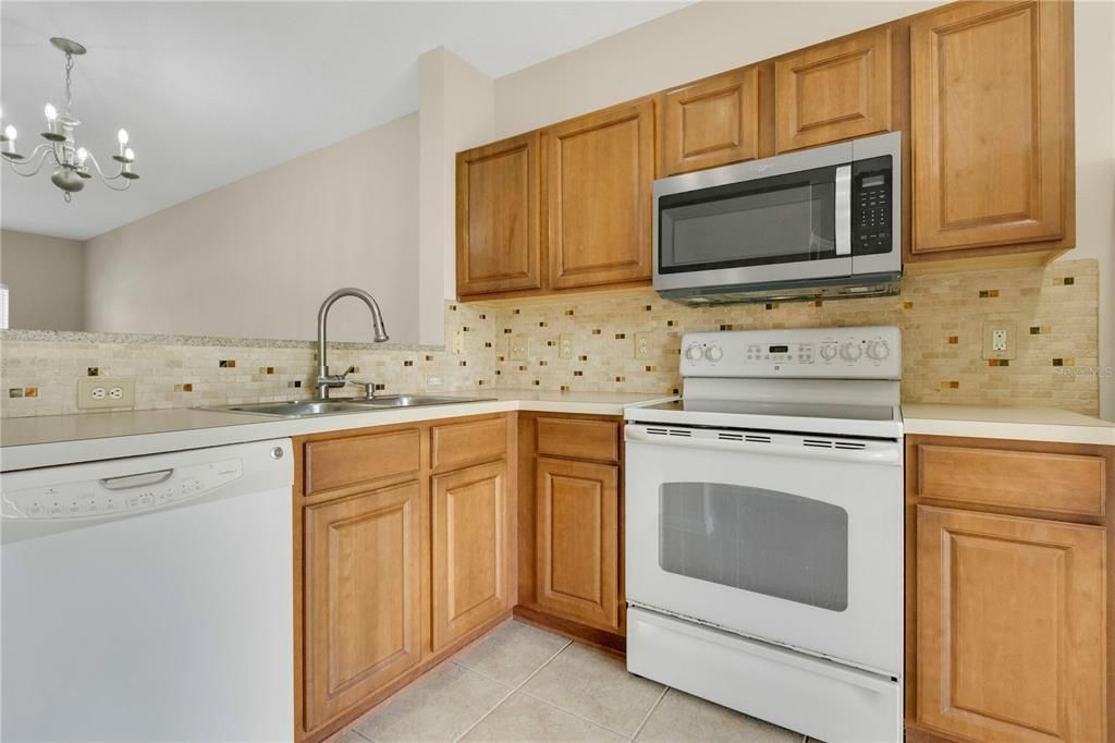 En Venta: $204,900 (2 camas, 2 baños, 1110 Pies cuadrados)