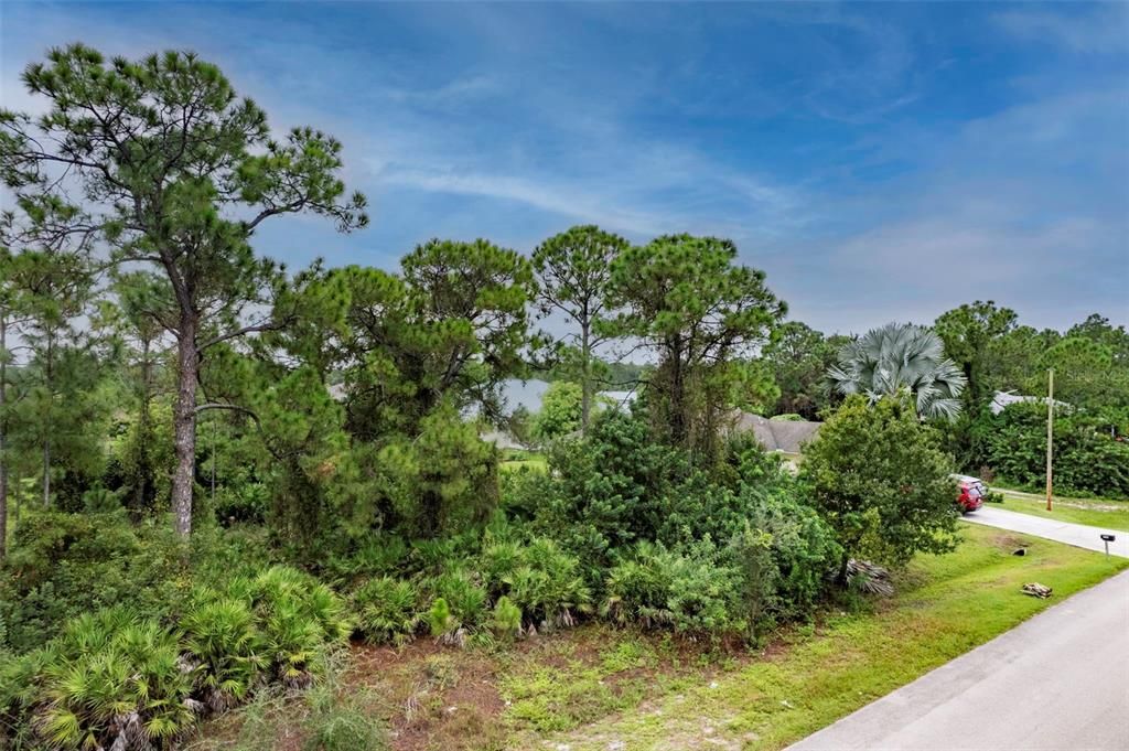 На продажу: $24,990 (0.24 acres)
