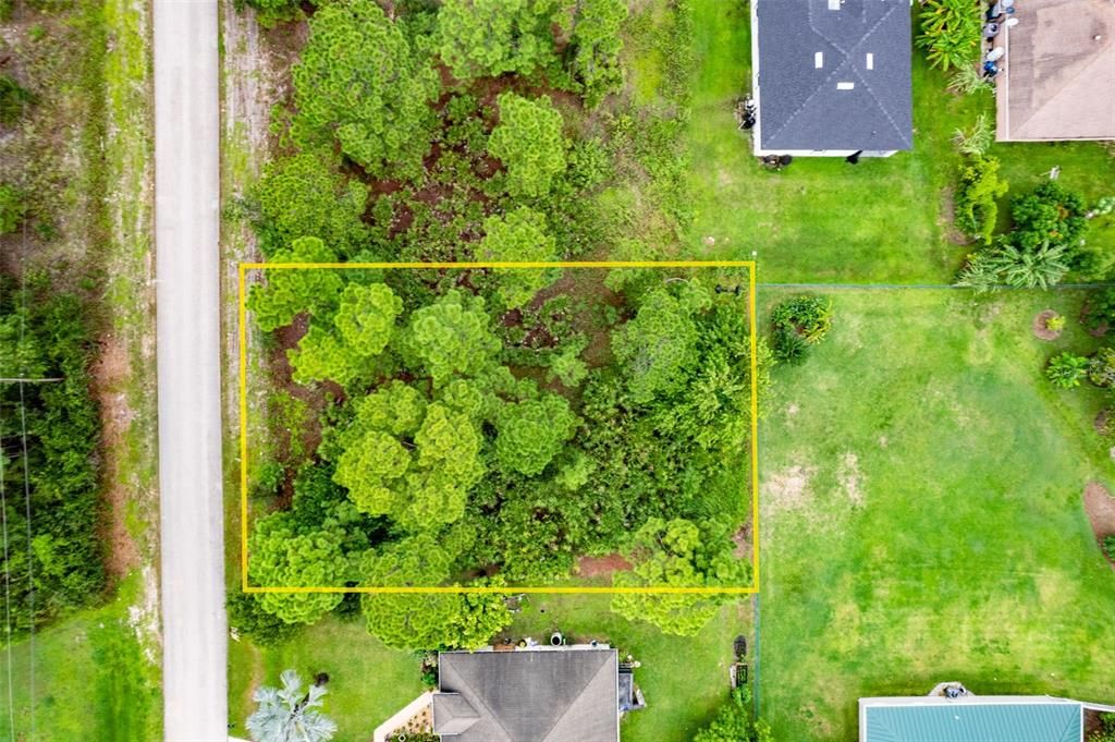 На продажу: $24,990 (0.24 acres)
