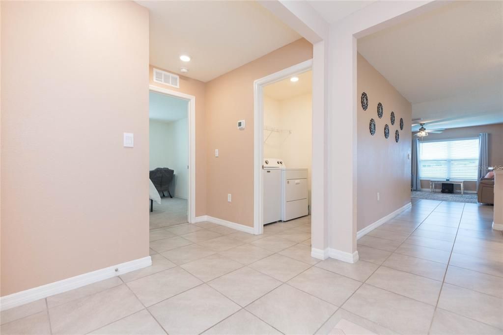 En Venta: $380,000 (4 camas, 2 baños, 1846 Pies cuadrados)
