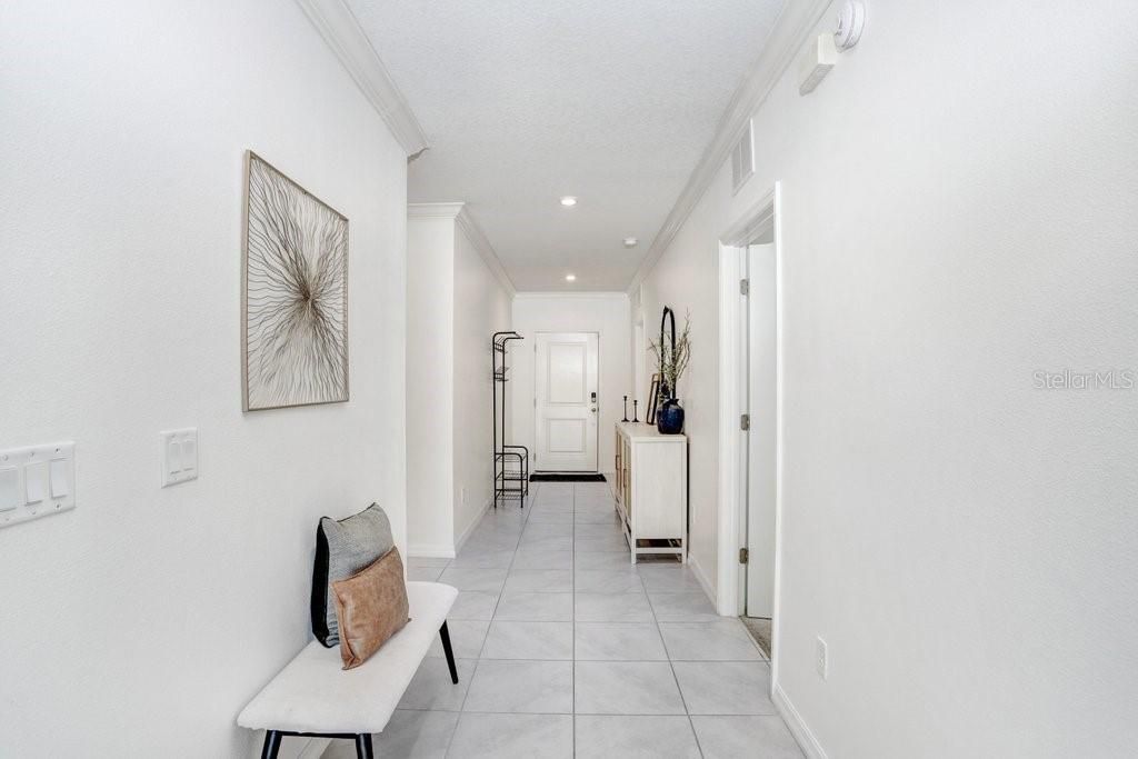 En Venta: $390,000 (4 camas, 3 baños, 2124 Pies cuadrados)