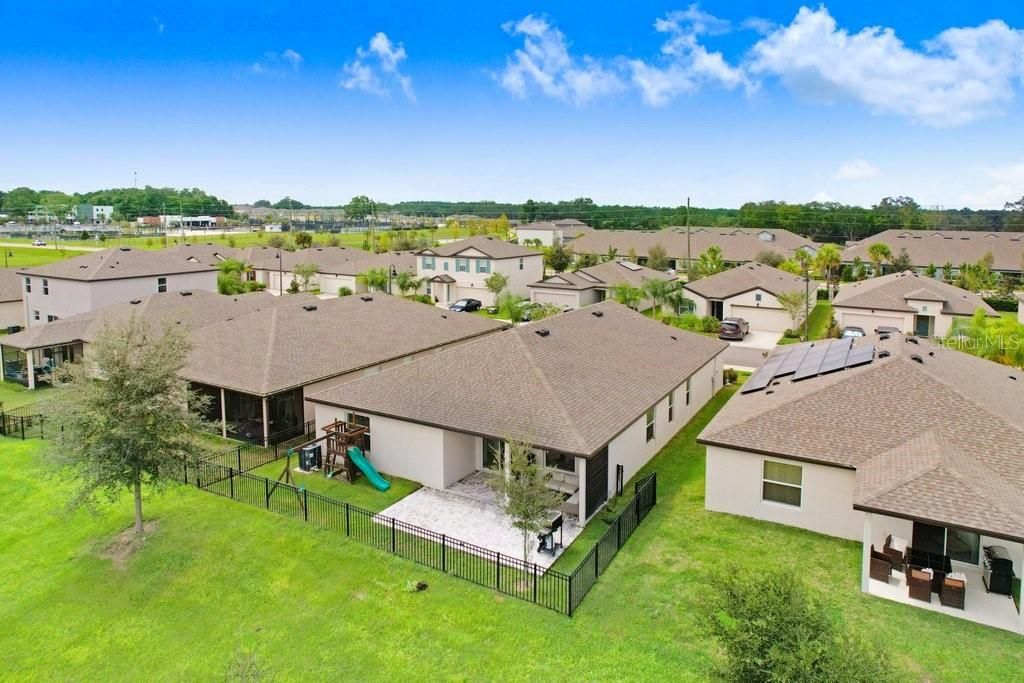 En Venta: $390,000 (4 camas, 3 baños, 2124 Pies cuadrados)