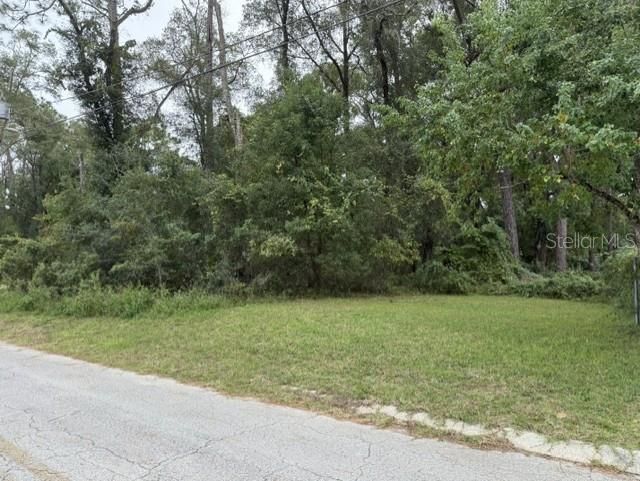待售: $18,000 (0.22 acres)