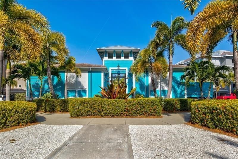 En Venta: $811,000 (3 camas, 3 baños, 1664 Pies cuadrados)