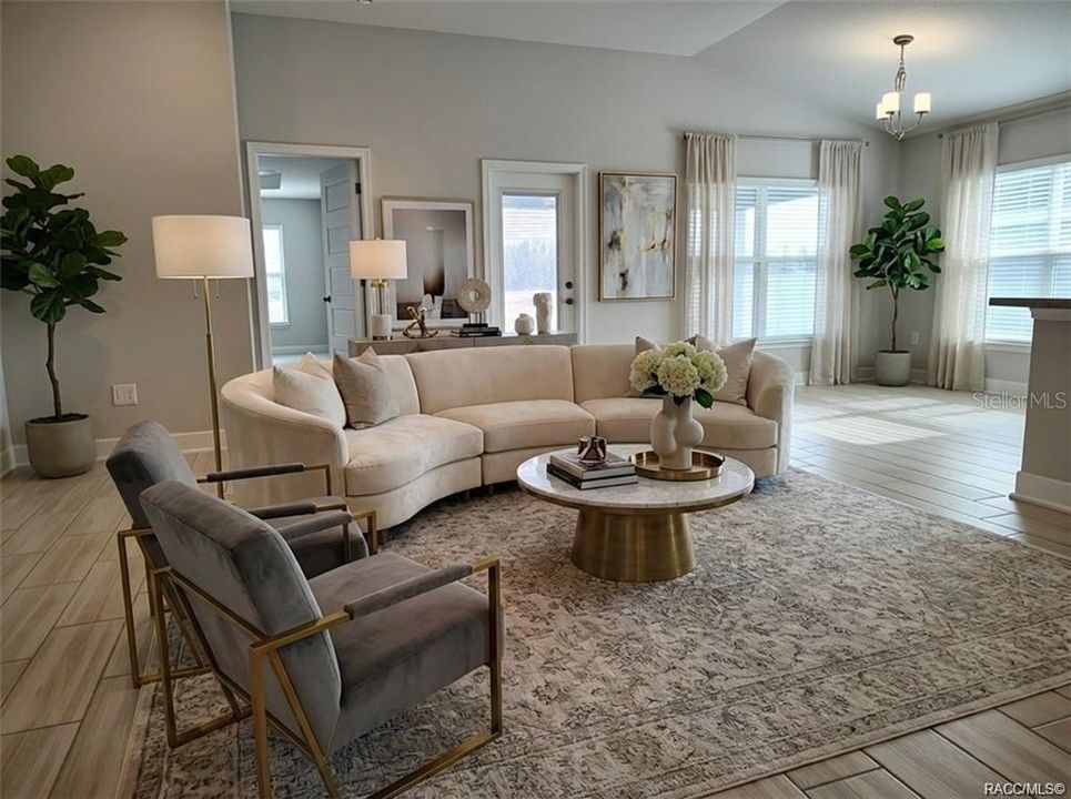 For Sale: $323,400 (3 beds, 2 baths, 1970 Square Feet)