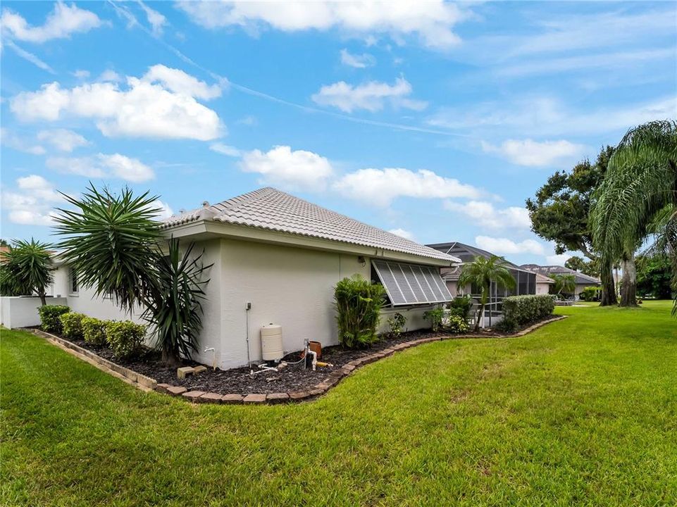 En Venta: $599,000 (3 camas, 2 baños, 2255 Pies cuadrados)