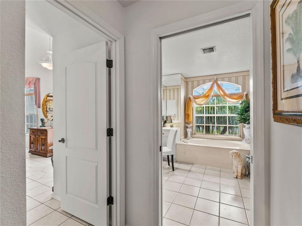 En Venta: $599,000 (3 camas, 2 baños, 2255 Pies cuadrados)