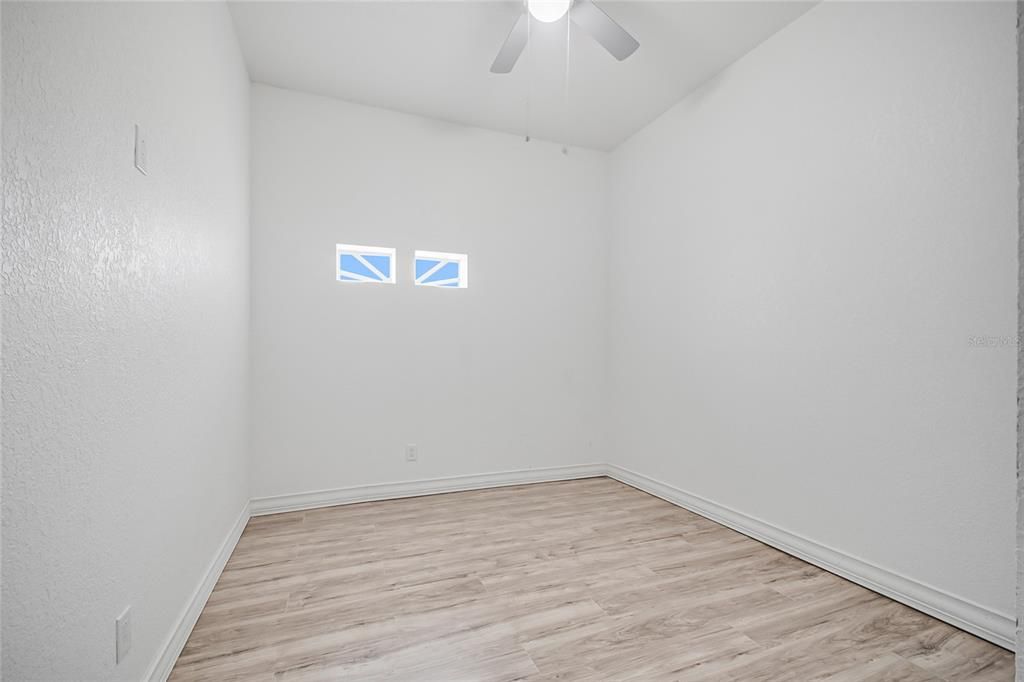 En Venta: $269,900 (3 camas, 2 baños, 1764 Pies cuadrados)