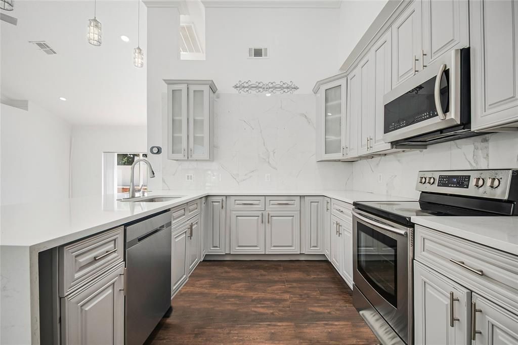 En Venta: $269,900 (3 camas, 2 baños, 1764 Pies cuadrados)