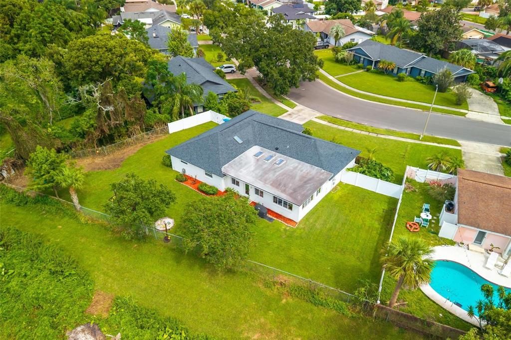 En Venta: $560,000 (4 camas, 2 baños, 2352 Pies cuadrados)