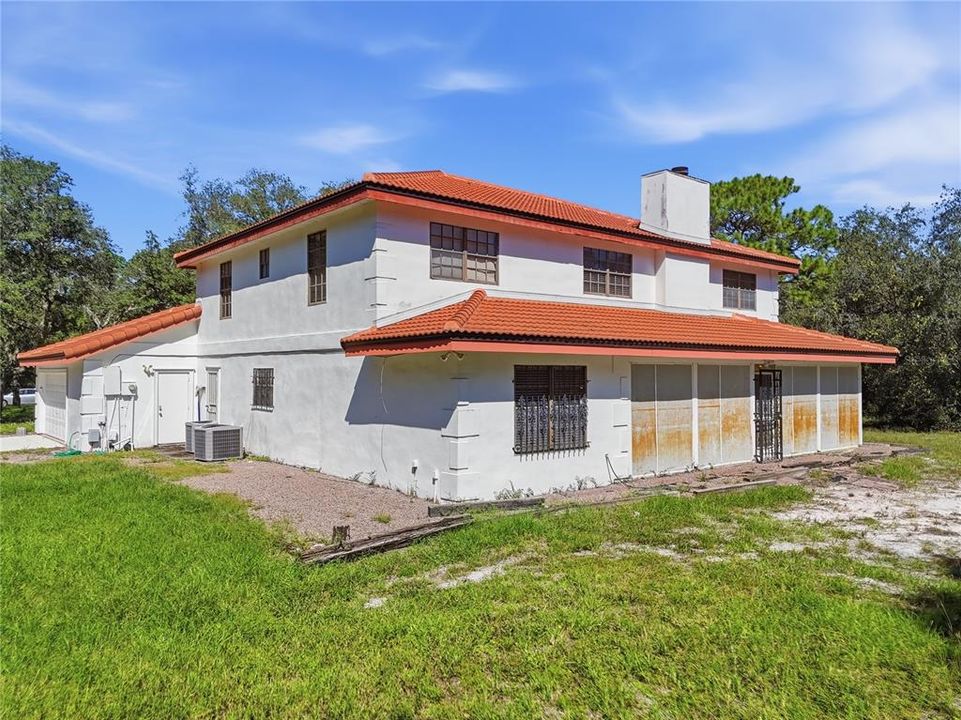En Venta: $899,777 (4 camas, 4 baños, 2823 Pies cuadrados)