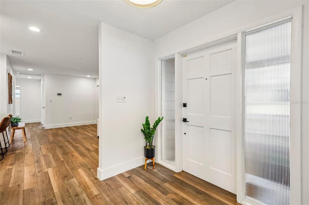 En Venta: $525,000 (4 camas, 2 baños, 1905 Pies cuadrados)