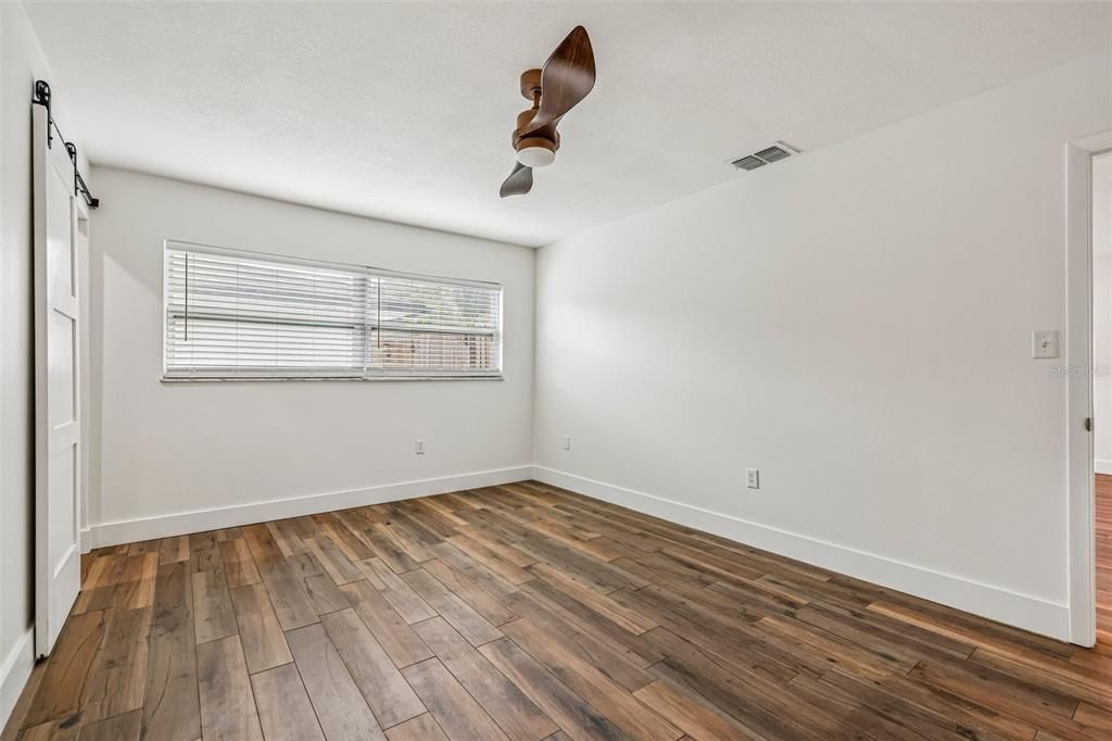 En Venta: $525,000 (4 camas, 2 baños, 1905 Pies cuadrados)