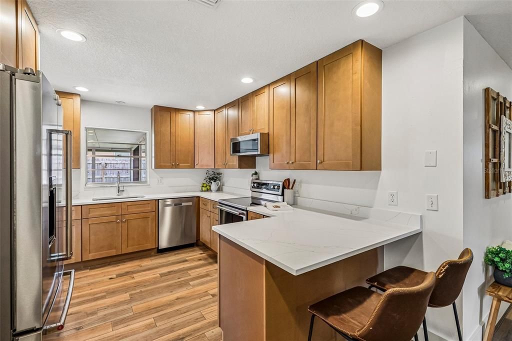 En Venta: $525,000 (4 camas, 2 baños, 1905 Pies cuadrados)