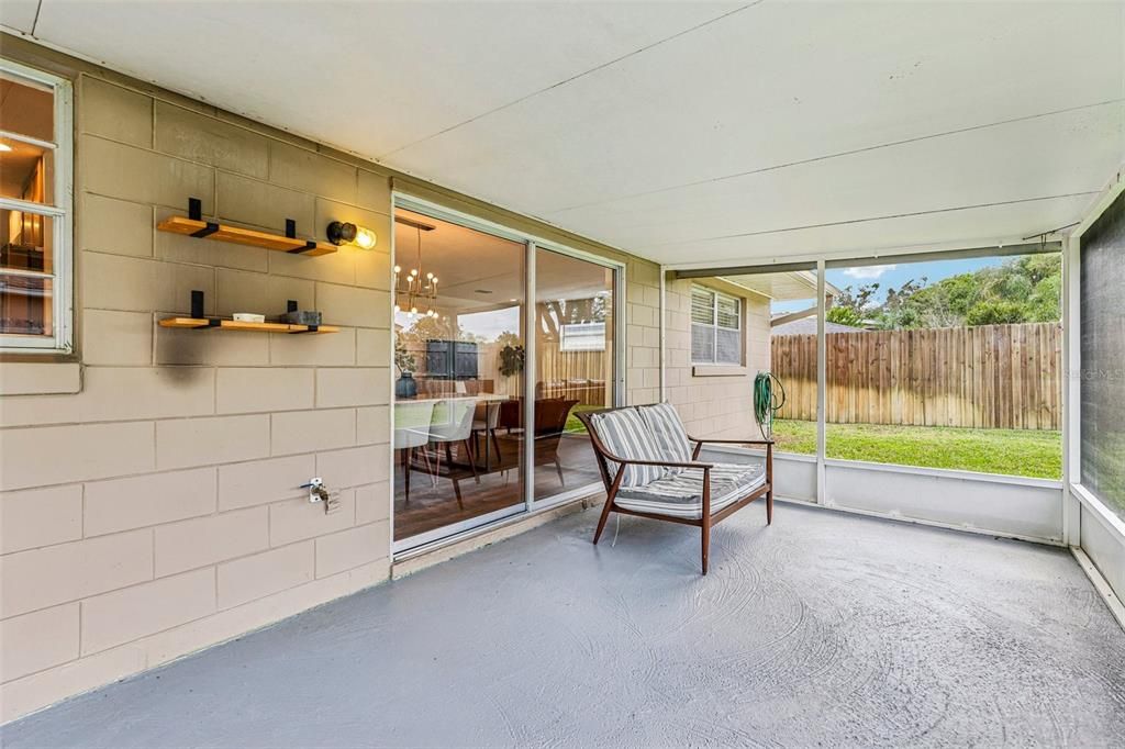 En Venta: $525,000 (4 camas, 2 baños, 1905 Pies cuadrados)