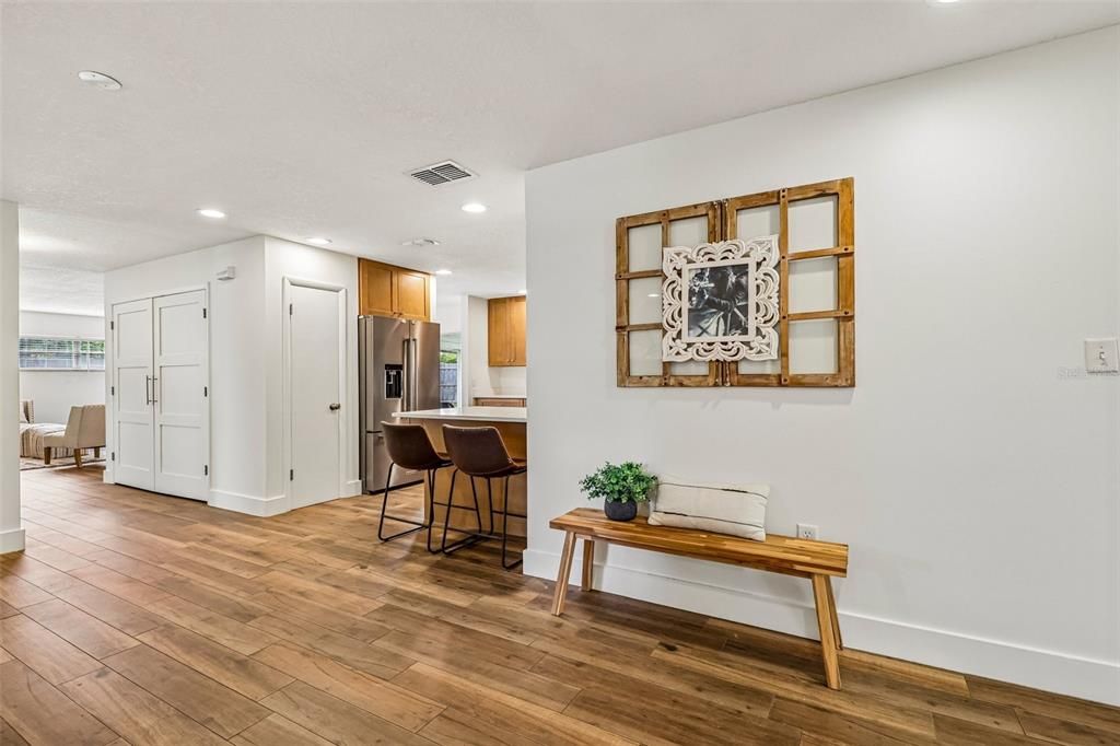 En Venta: $525,000 (4 camas, 2 baños, 1905 Pies cuadrados)
