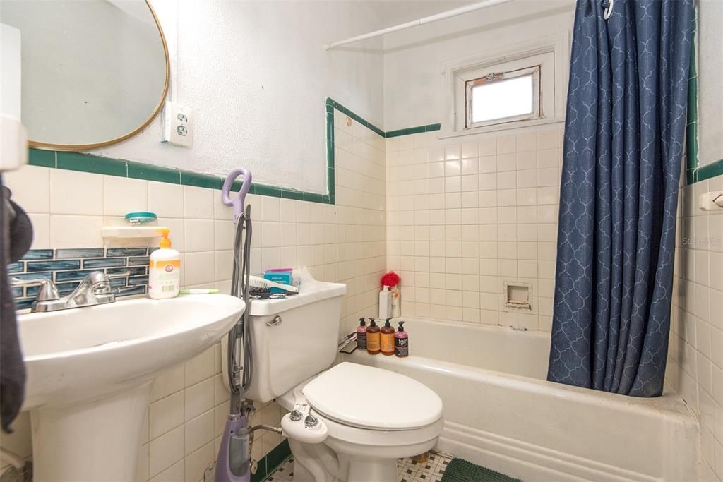 En Venta: $59,990 (0 camas, 0 baños, 1898 Pies cuadrados)