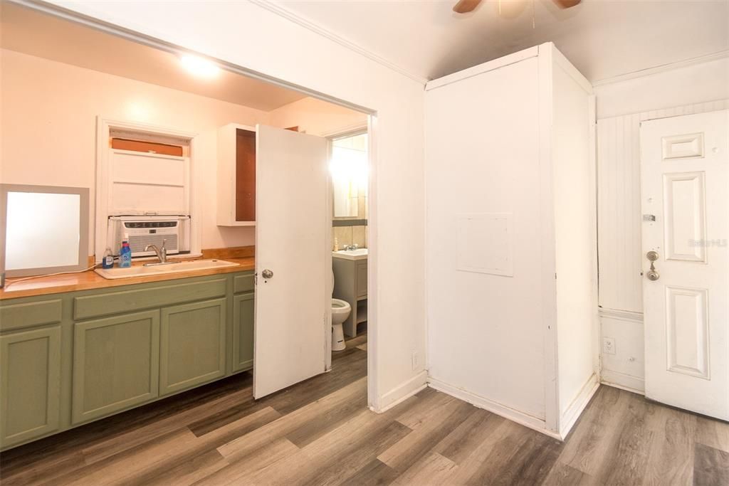 En Venta: $59,990 (0 camas, 0 baños, 1898 Pies cuadrados)