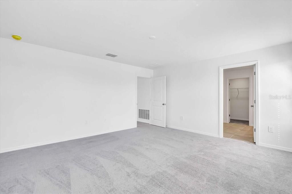 En Renta: $2,995 (5 camas, 2 baños, 2216 Pies cuadrados)