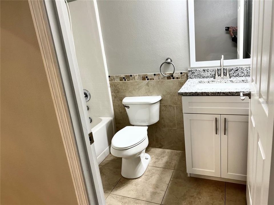 В аренду: $2,595 (4 спален, 2 ванн, 2010 Квадратных фут)