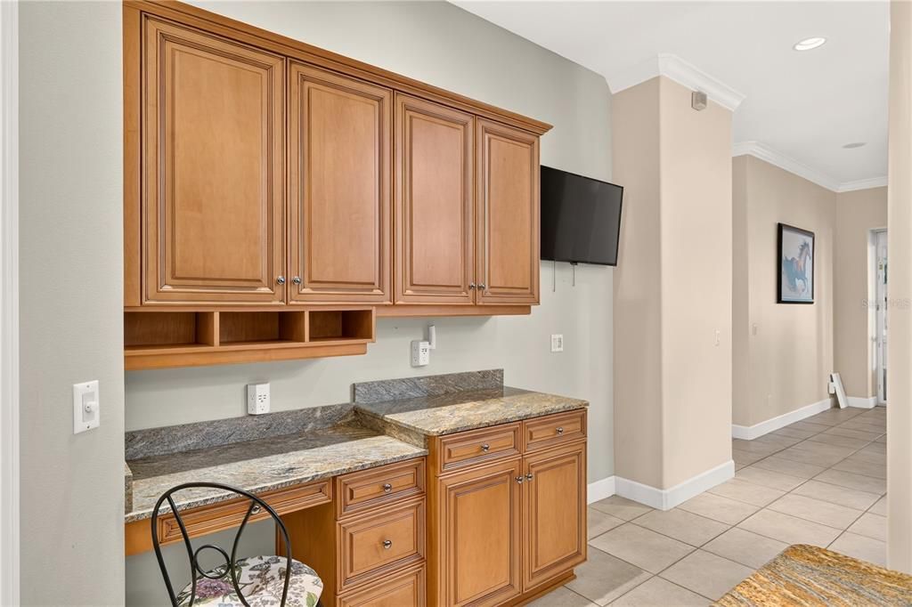 En Venta: $539,000 (3 camas, 2 baños, 3065 Pies cuadrados)