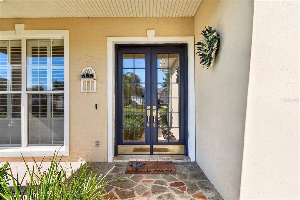 En Venta: $539,000 (3 camas, 2 baños, 3065 Pies cuadrados)